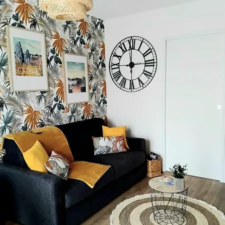 Votre Joli Cosy A Meriadec Apartment